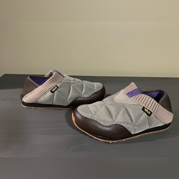 TEVA ReEmber Slip On Shoes NEW - Picture 3 of 9